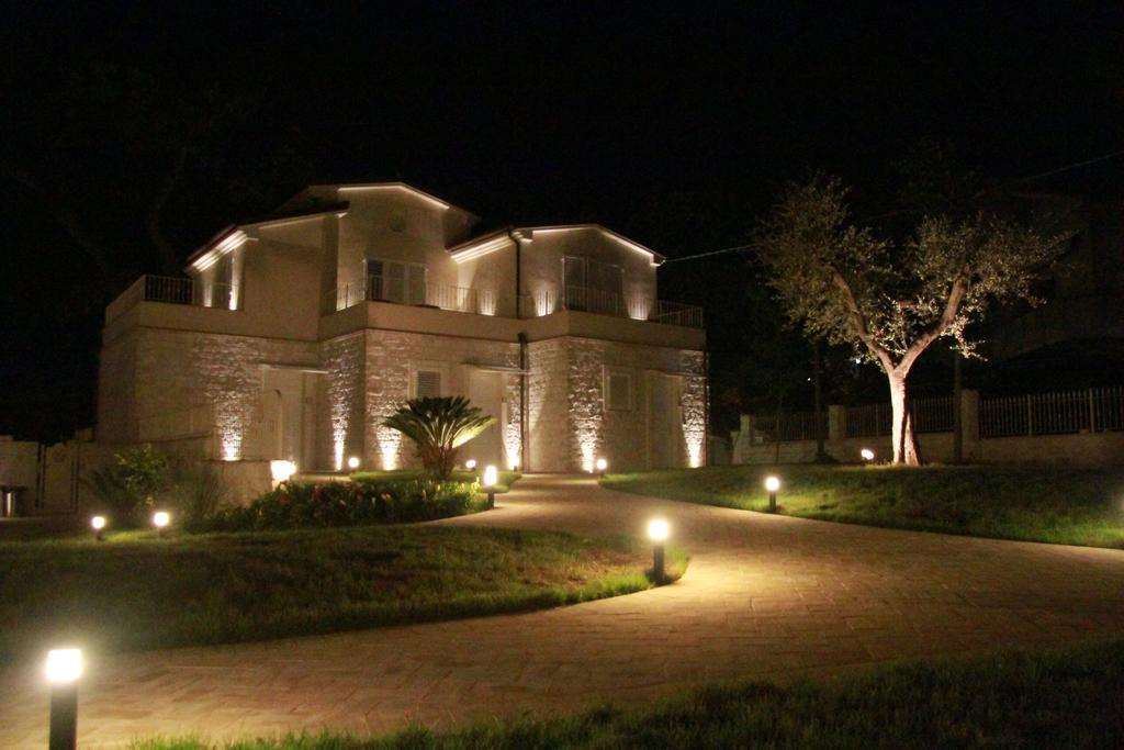 Hotel Giardino Suites And Spa - Numana Ngoại thất bức ảnh